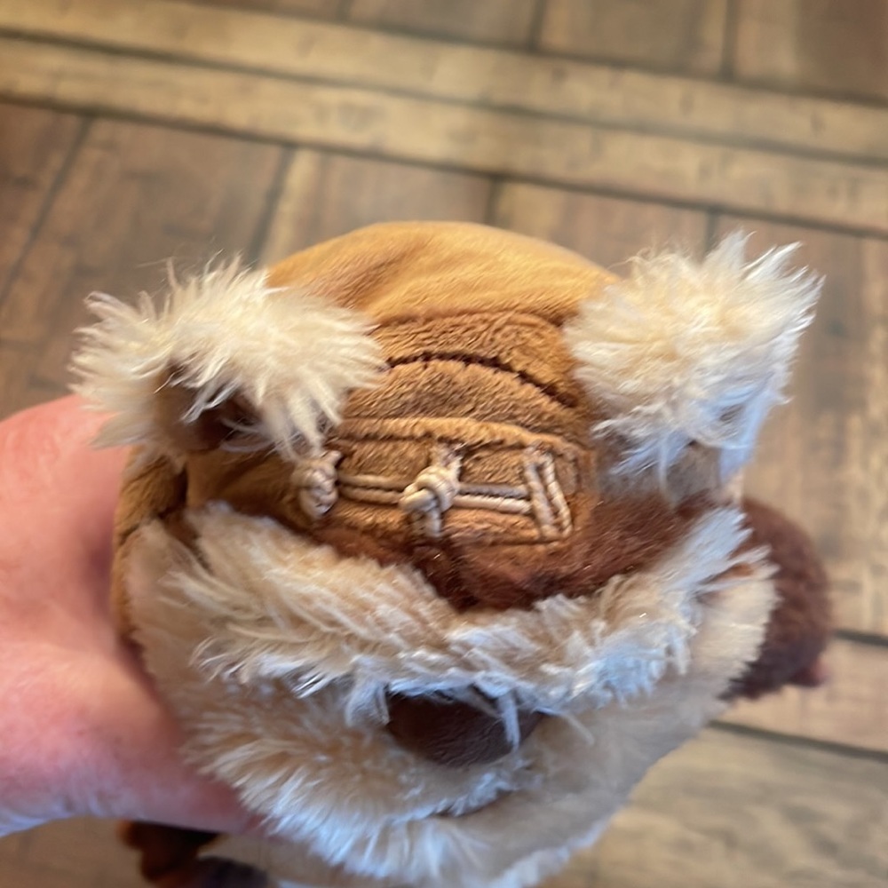 Authentic Disney Parks Ewok Star Wars Character Rare Hard to Find Star Wars - Picture 10 of 11